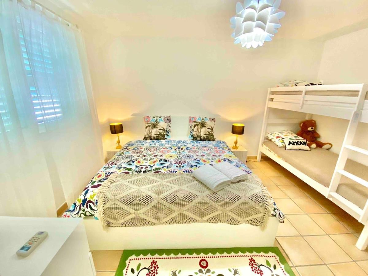 Villa Magellan, Walkable Orient Bay Beach, Private Pool Eksteriør bilde